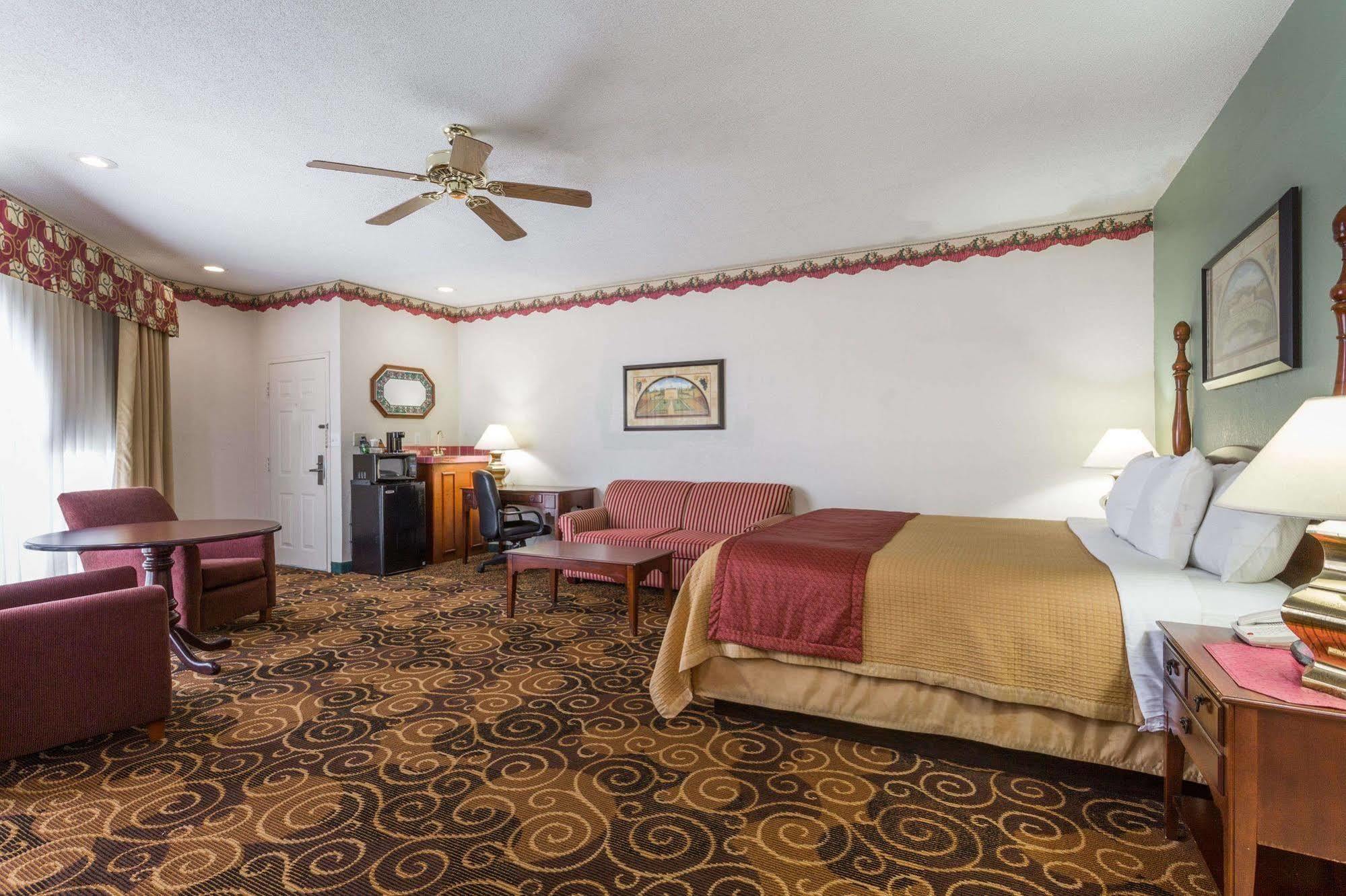 Days Inn By Wyndham Orangeburg Eksteriør bilde