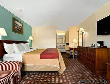 Days Inn By Wyndham Orangeburg Eksteriør bilde